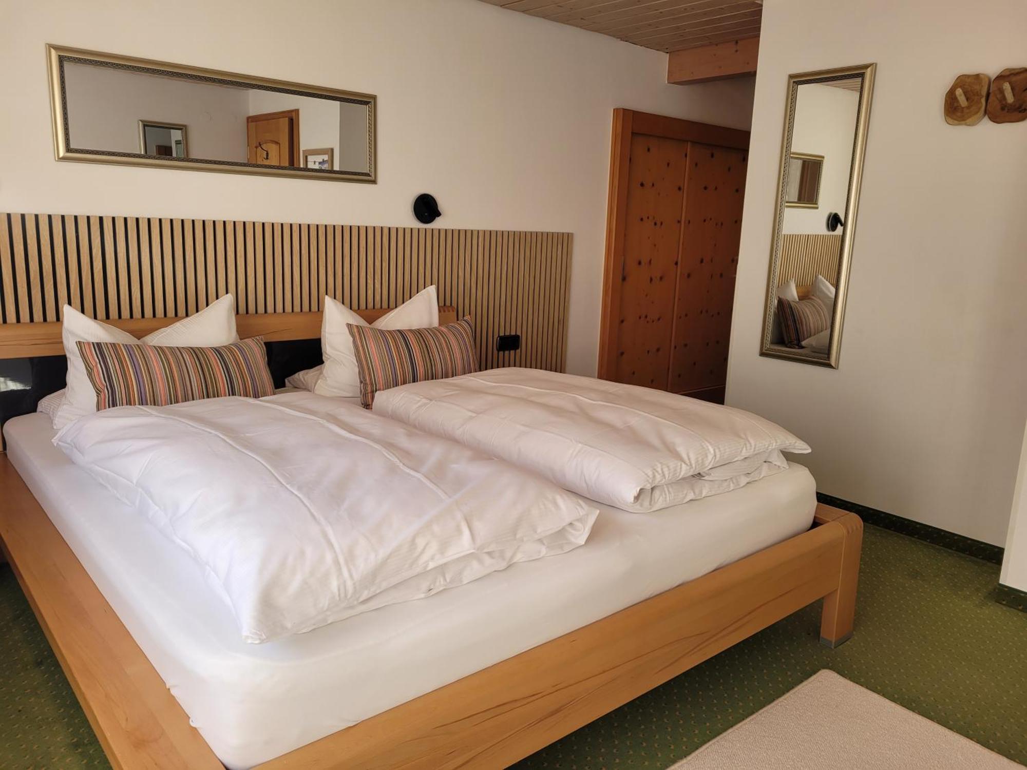 Hotel Obergfell Brandenberg エクステリア 写真